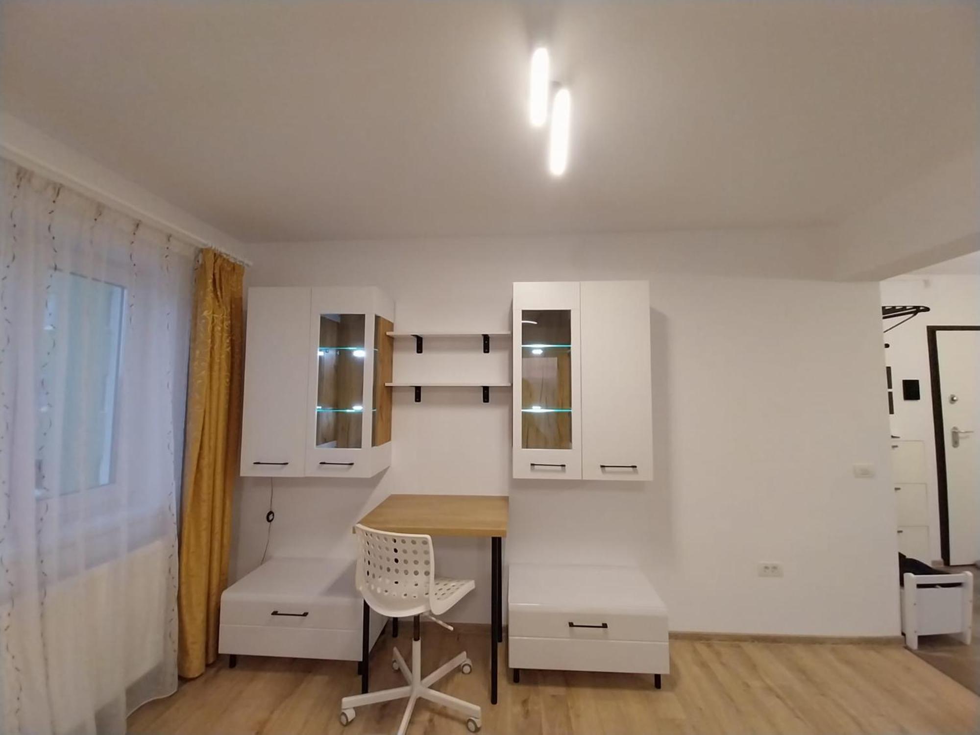 Coresi Mall Apartments, 52 Stefan Baciu, Apartment *