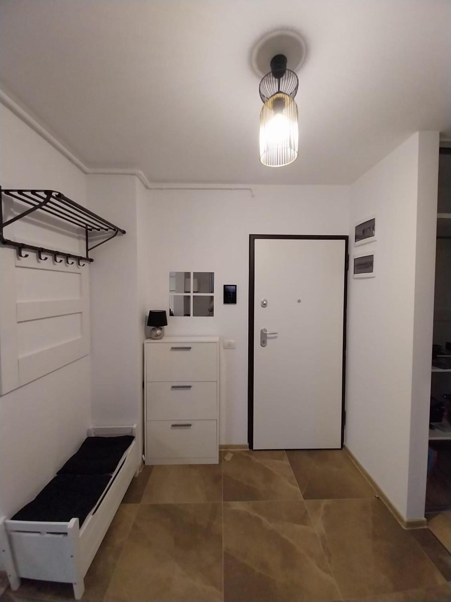 Coresi Mall Apartments, 52 Stefan Baciu, *