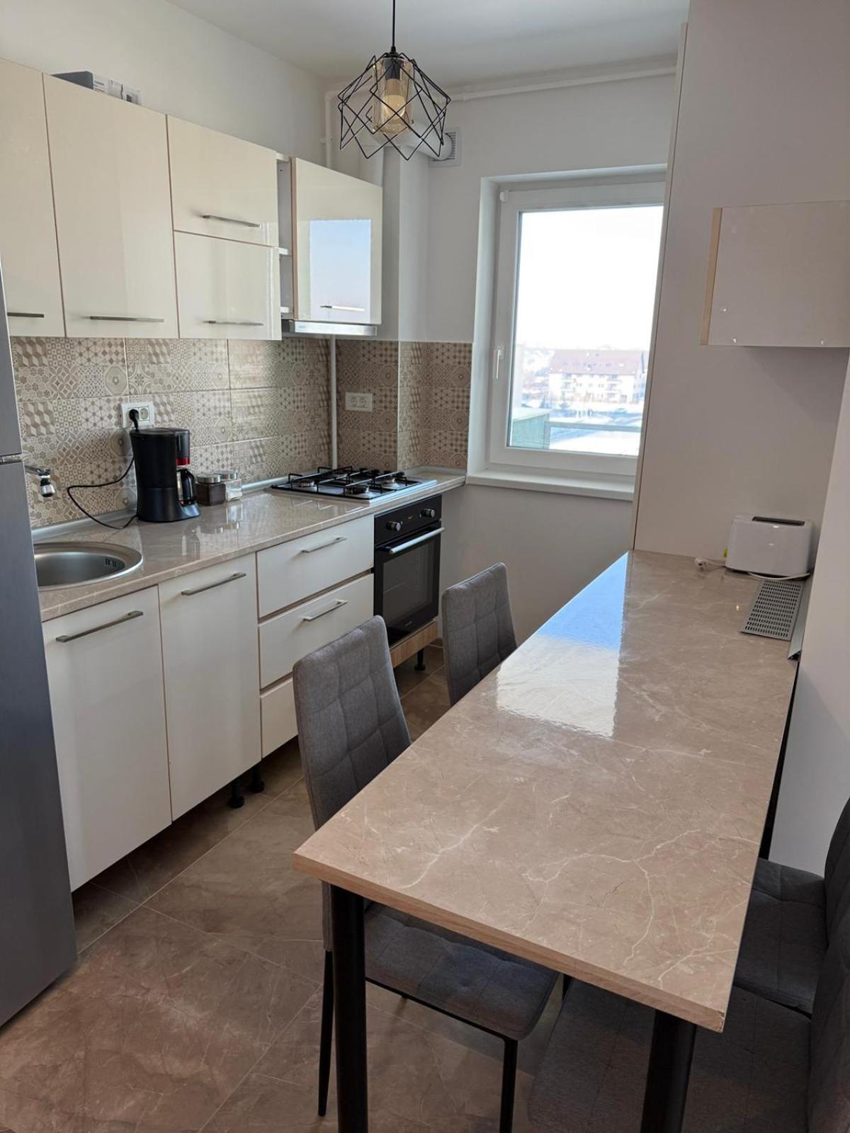 Coresi Mall Apartments, 52 Stefan Baciu, Apartment *